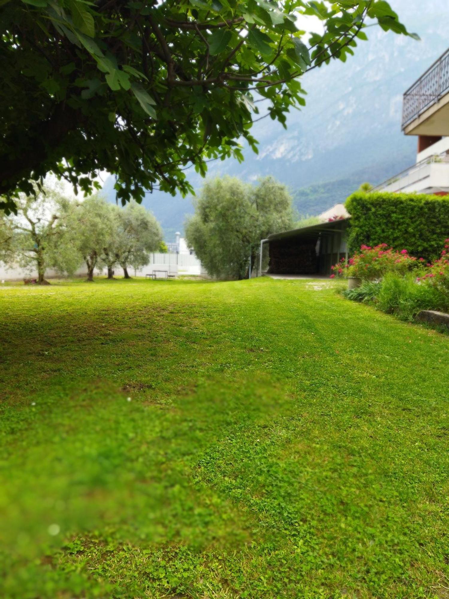 Rose Garden House Wi-Fi Lägenhet Riva del Garda Exteriör bild